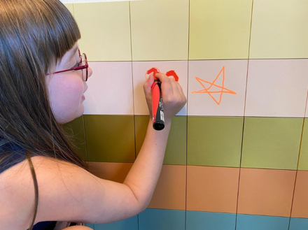 Kriedový popisovač UNI